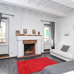 Apartamento Gorgeous Trastevere Loft On The River, Roma